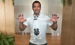 Giovanni van Bronckhorst, İstanbul'a geldi