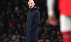 Manchester United, teknik direktör Erik ten Hag’ın sözleşmesini uzattı