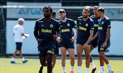 Fenerbahçe, kadroyu UEFA'ya bildirdi