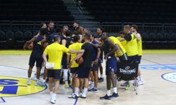 Fenerbahçe Erkek Basketbol Takımı, yeni sezonun ilk antrenmanını yaptı