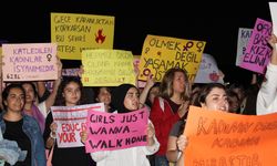 Çanakkale'de kadın cinayetleri protesto edildi