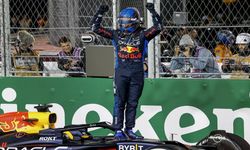 Formula 1'de Verstappen 4'üncü şampiyonluğunu ilan etti