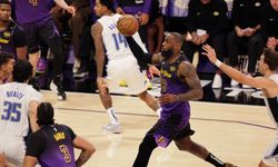 Lakers son saniyede yıkıldı