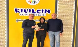 Türkiye Özel Sporcular Fedarasyonu Başkanı Aydın'dan Kıvılcım Spor Akademisi'ne ziyaret