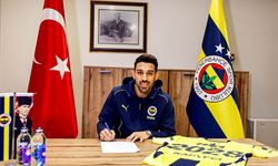 İrfan Can Kahveci, 3 yıl daha Fenerbahçe'de