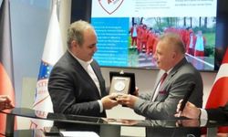 "Türk futbolunun gelişimi için Avrupalı Türklerin entegrasyonu şart"