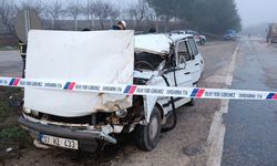 Çanakkale'de trafik kazası 1 ölü, 1 ağır yaralı (VİDEO)