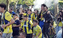 Fenerbahçe taraftarından derbiye yoğun ilgi (Video)