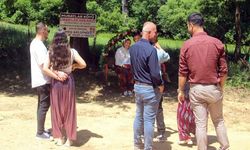 Çanakkale'de Aşıklar Sokağı'nda gençler kısmetini aradı