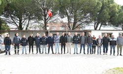 Lapseki’de İl Genel Meclisi Üyeleri, emekçilerle bir araya geldi