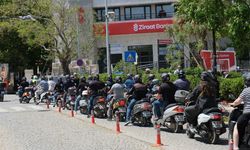 Bozcaada’da motosiklet sürücülerine eğitim