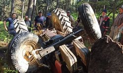 Traktör altında kalan sürücü hayatını kaybetti