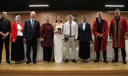 Çanakkale'de evlilik desteği alan çiftin nikah şahitliği bakan yardımcısı yaptı (Video)