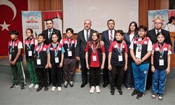Çanakkale’de genç denetçiler madalyalarını aldı