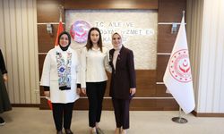 Genç Belediye Başkanı Zeynep Çelik Bakanla bir araya geldi