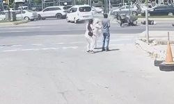 İki polisin yaralandığı kaza kamerada (Video)