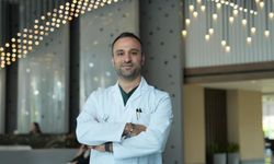 "Erkek bebeklerde inmemiş testis tehlikesi: Erken tedavi şart"