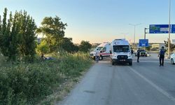 Çanakkale'de 3 araçlı zincirleme kaza: 1'i ağır 5 yaralı