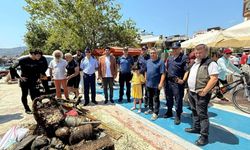 Küçükkuyu’da öğrenciler ödüllendirildi, deniz altı temizlendi