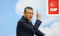 CHP Genel Başkanı Özel: "Terör örgütü silah bırakıyorsa biz bunu çok olumlu bir şey olarak görüyoruz"