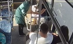 Otobüs şoförü fenalaşan vatandaşı hastaneye götürdü