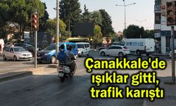 Çanakkale'de ışıklar gitti, trafik karıştı