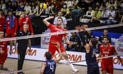 A Milli Erkek Voleybol Takımı, ABD'ye 3-0 mağlup oldu