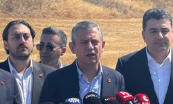 CHP Genel Başkanı Özgür Özel, İmamoğlu davası sonrası açıklamalarda bulundu (Video)