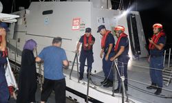 Gökçeada'da rahatsızlanan vatandaşın tıbbi tahliyesi Sahil Güvenlik ekiplerince gerçekleştirildi