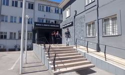 Yaşlı kadın oğlu sandığı dolandırıcıya 672 bin lira kaptırdı