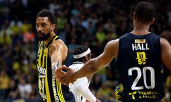Fenerbahçe, Khem Birch'ün sözleşmesini uzattı