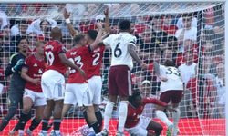 Arsenal, Manchester United deplasmanında tek golle güldü