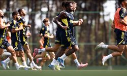 Fenerbahçe, Feyenoord maçı hazırlıklarını sürdürdü