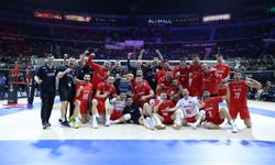 A Milli Erkek Voleybol takımı, namağlup son 16 turuna yükseldi