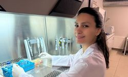 HIV ile yaşayan her 3 kişiden 1’inde frengi görüldü