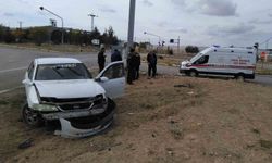Otomobiller kafa kafaya çarpıştı, can pazarı yaşandı