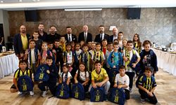Fenerbahçe, okullara kırtasiye malzemesi desteği verecek