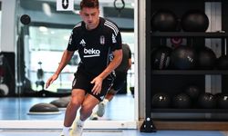Beşiktaş günün ilk idmanında salonda çalıştı