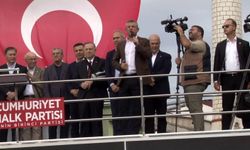 CHP Genel Başkanı Özel adliye önünde açıklamalarda bulundu