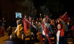 Karabiga’da 29 Ekim Cumhuriyet Yürüyüşü Coşkusu