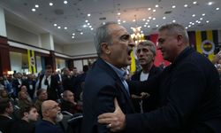 Fenerbahçe Yüksek Divan Kurulu Toplantısı'nda gerginlik