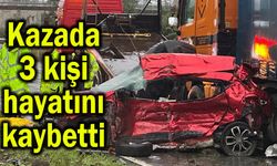 Kazada 3 kişi hayatını kaybetti (Video)