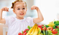 Çocuk bağışıklığı takviyelerle değil, sağlıklı beslenmeyle güçleniyor