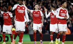 Arsenal derbide Tottenham'ı 4-1 ile geçti