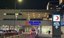 Gıda zehirlenmesi şüphesiyle öğrenciler hastaneye kaldırıldı: Kantinci çift gözaltında