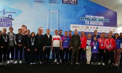 47. İstanbul Maratonu'nda kazananlar ödüllerini aldı