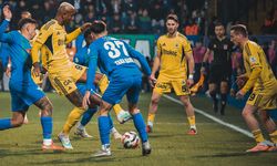 Fenerbahçe geriden gelip kazandı