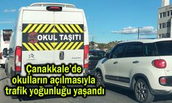 Çanakkale’de okulların açılmasıyla trafik yoğunluğu yaşandı