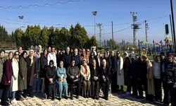 AK Parti Ezine Kadın Kollarından birlik ve dayanışma mesajı