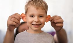 Kepçe kulak ameliyatı çocuklara özgüvenlerini kazandırıyor